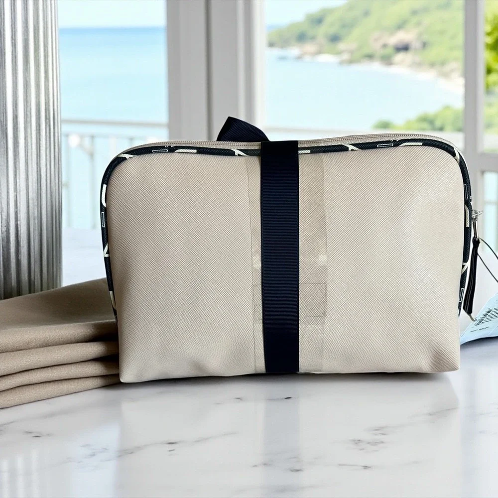 Nautica 2PC Trap Set Travel Cosmetic Makeup Bag Blush Navy‎ NWT